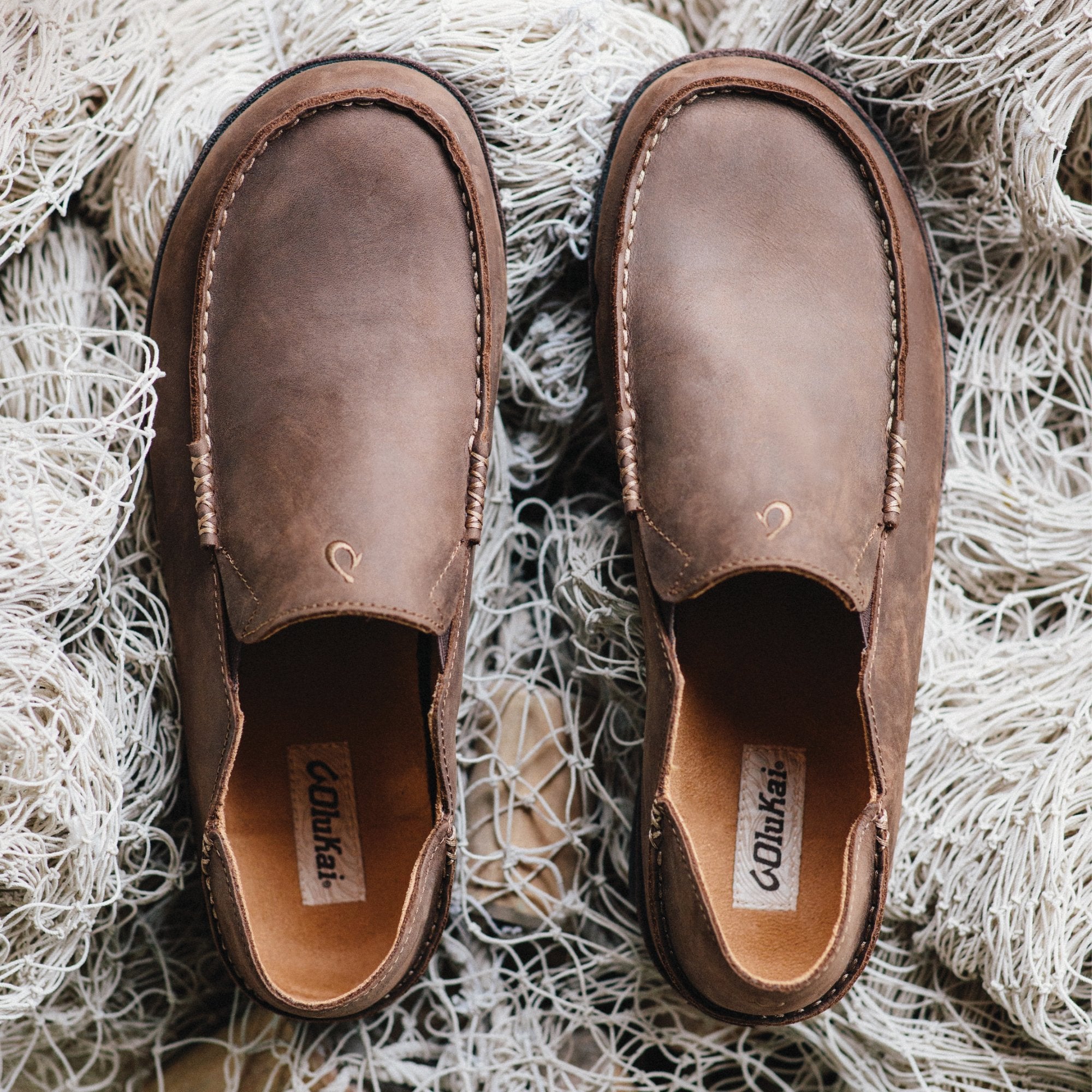 olukai men's loafers