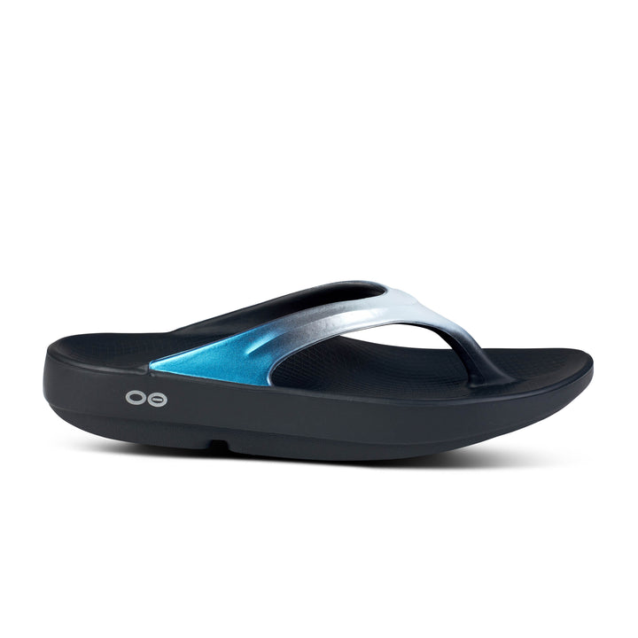 Women's Oofos OOlala Luxe Color: Frost 2