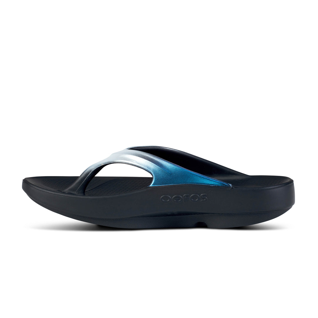 Women's Oofos OOlala Luxe Color: Frost 6
