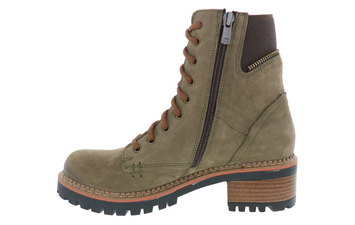 Women's Biza Willow Boot  6