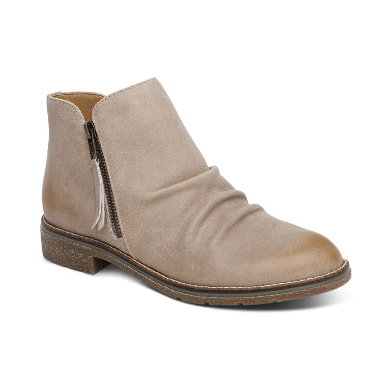 Baamp;Sh Caitlin 85mm suede boots - Brown