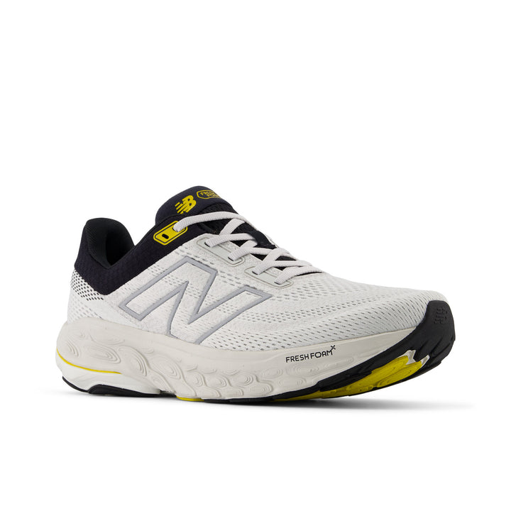 Men's New Balance Fresh Foam X 860v14 Color: Grey Matter / Black