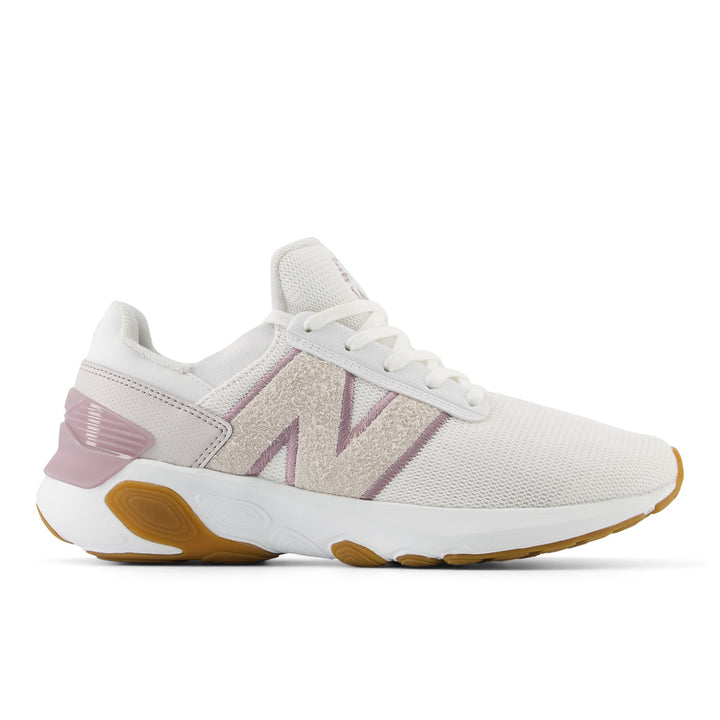 Women's New Balance Fresh Foam X 1440 Color: White/ Ice Wine 1