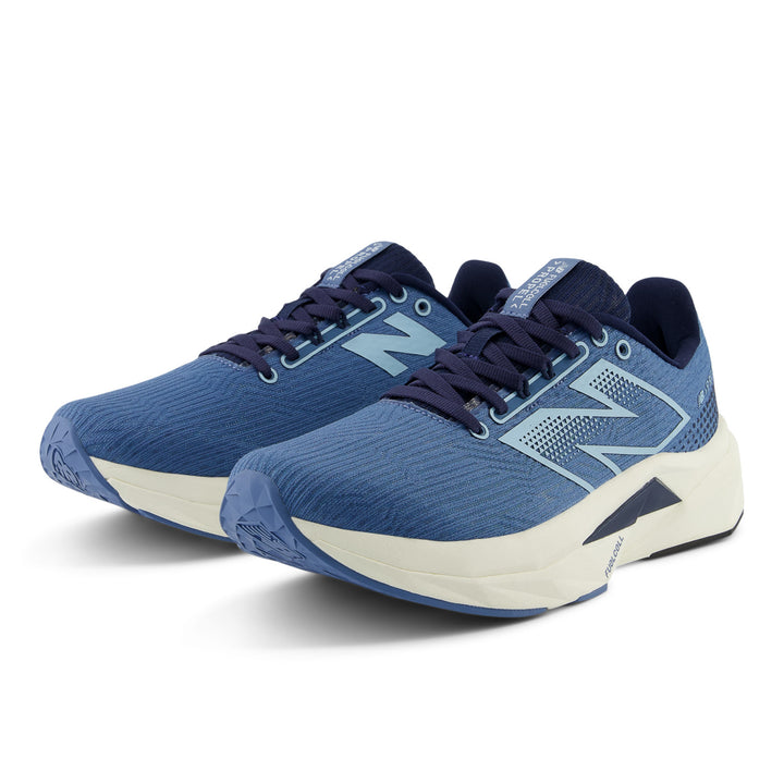 Women's New Balance FuelCell Propel v5 Color: Heron Blue/Navy 9